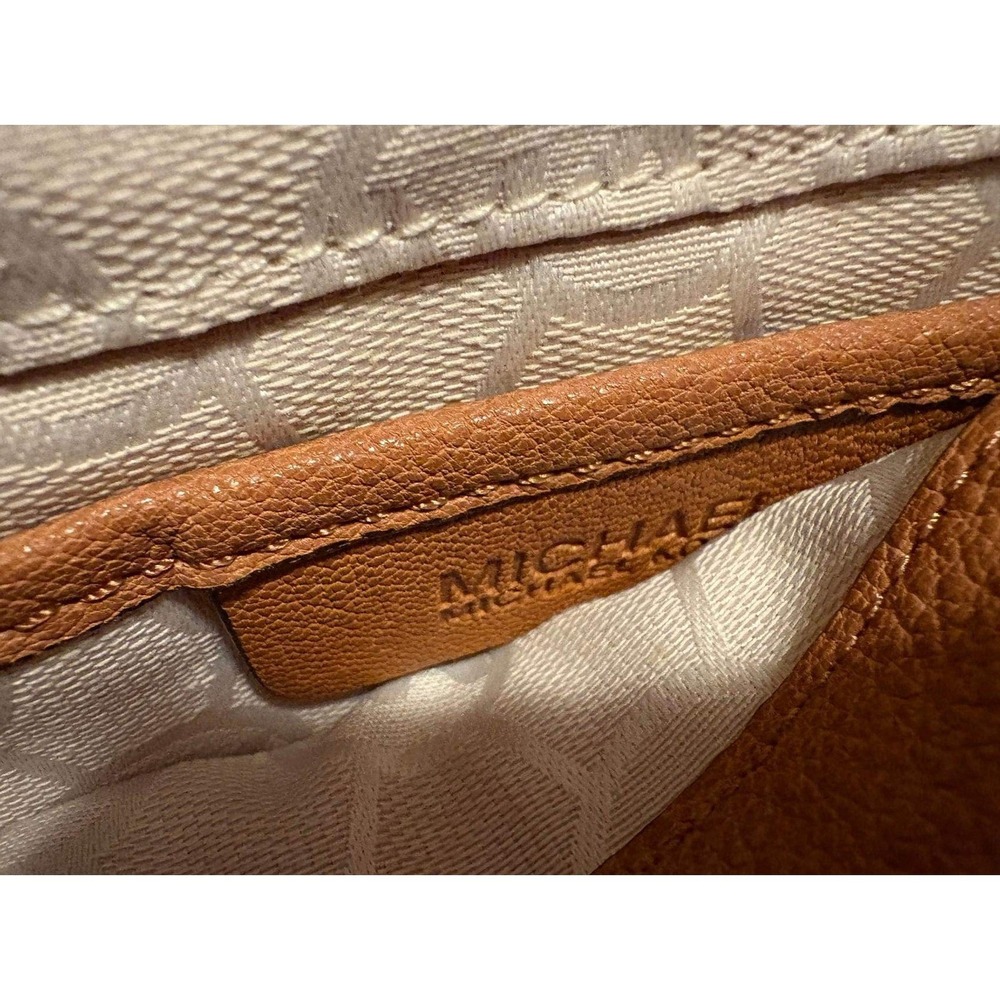 Michael Kors Saddle Flap Pebbled Leather Crossbody Bag Tan Acorn Silver Hardware - Picture 4 of 8